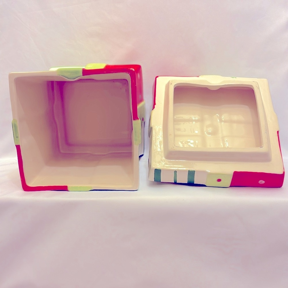 Gently Used Beautiful Cracker Barrel Mingle&Jingle Christmas Ceramic Cookie Jar - Picture 7 of 11